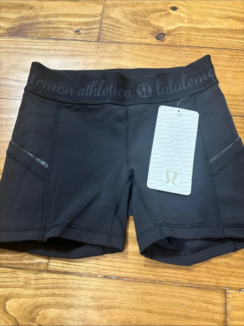 NWT Lululemon What The Sport Shorts in Black Size 4